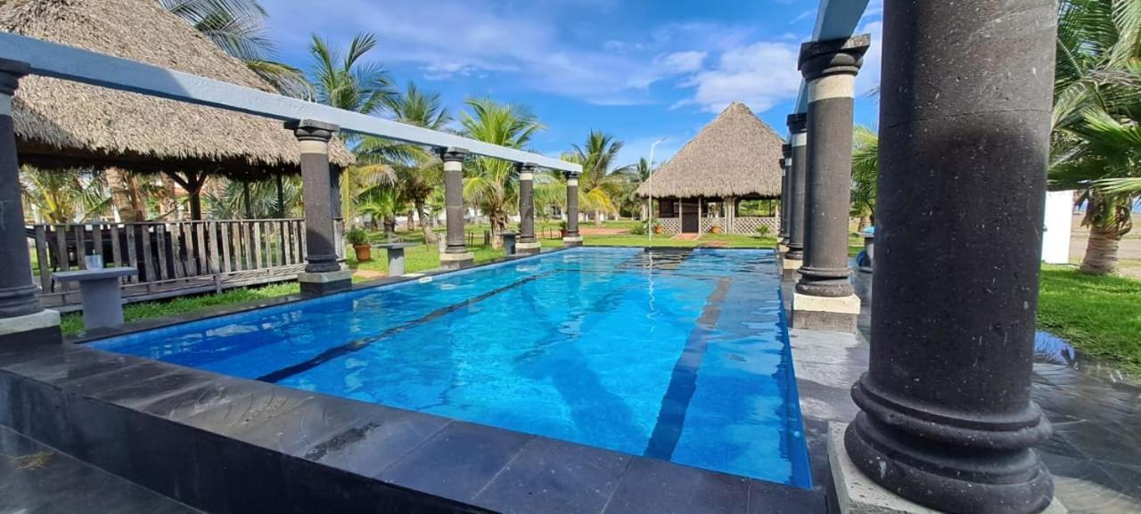 Ananta Hotel Casitas Exteriér fotografie